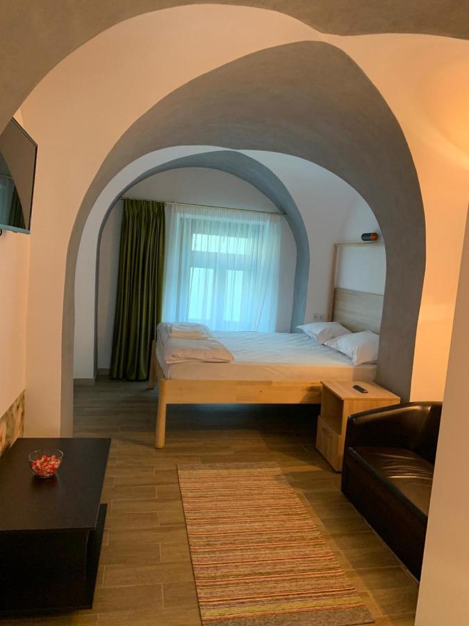 Апартаменты Radu Apartament Сибиу Экстерьер фото